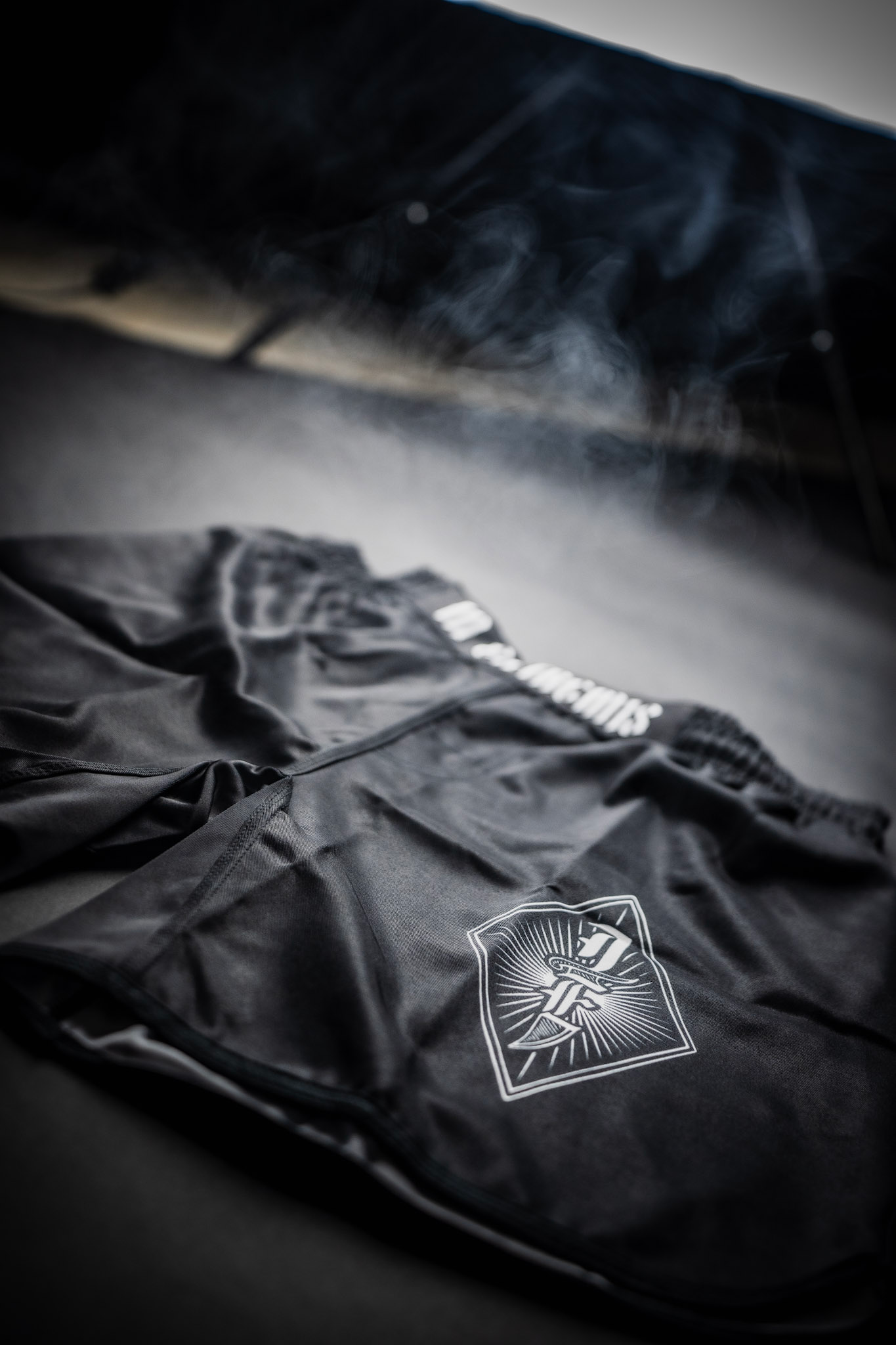 In Extremis Dagger Short 2.0